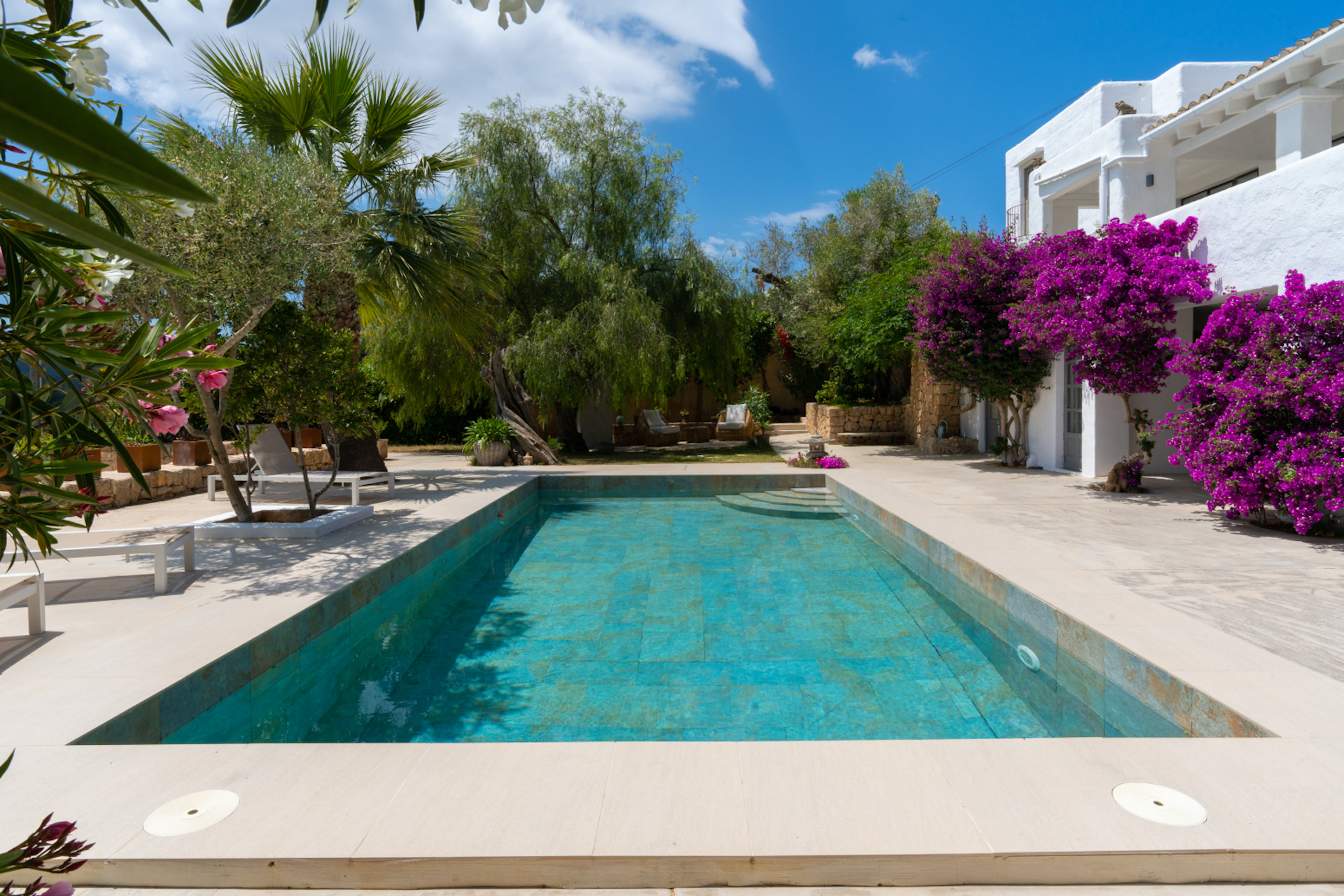 Resa estates Ibiza finca te koop st Rafael sea view sale pool and terrace .jpg